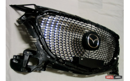 Решетка радиатора Mazda 3