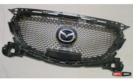 Решетка радиатора Mazda 3