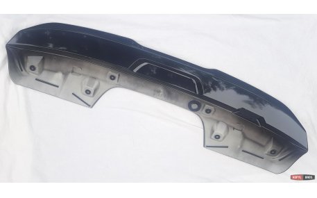 Спойлер Toyota Land Cruiser 300