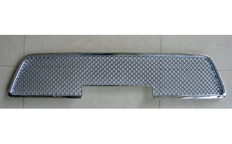 Решетка радиатора Toyota Hilux 2015-2017