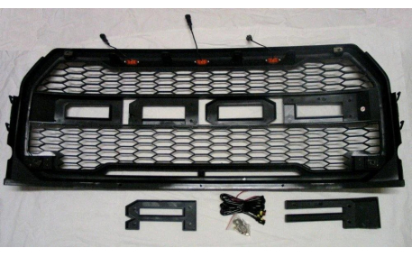 Решетка радиатора Ford F150 2015-2017