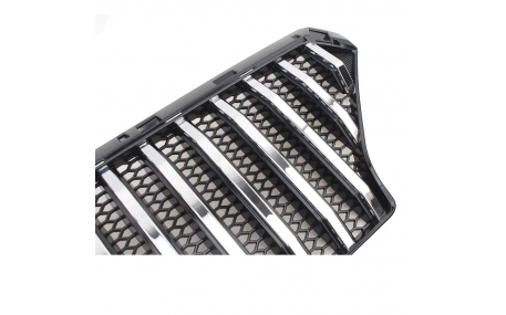 Решетка радиатора Hyundai Santa Fe