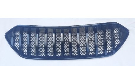 Решетка радиатора Hyundai Santa Fe 2016-2018