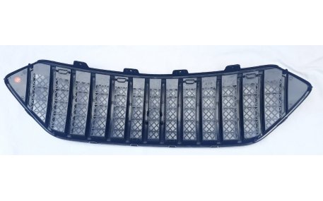 Решетка радиатора Hyundai Santa Fe 2016-2018