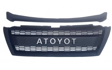 Решетка радиатора Toyota Land Cruiser Prado 150 2013-2017