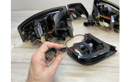 Фонари задние AUDI A4 B7 Sedan