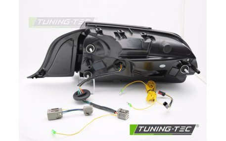 Фонари задние Ford Mustang