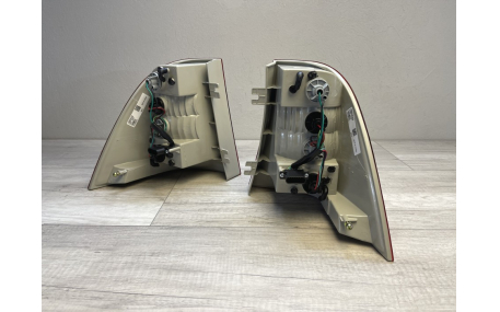 Фонари задние Mercedes ML-class W163