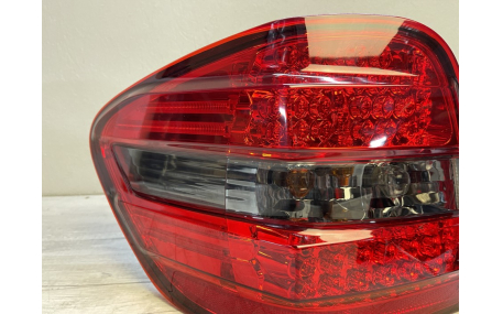 Фонари задние Mercedes ML-class W164 2005-2008