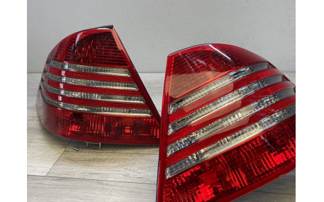 Фонари задние Mercedes S-class W220