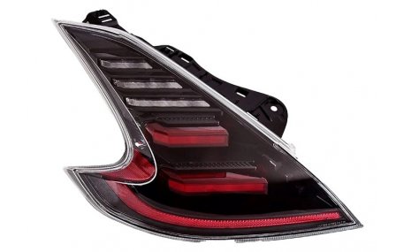 Фонари задние Nissan 370Z