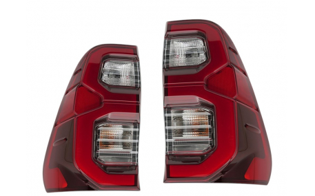 Фонари задние Toyota Hilux
