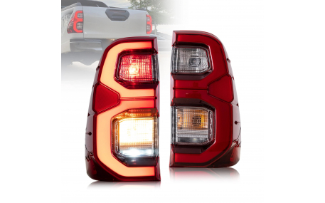 Фонари задние Toyota Hilux