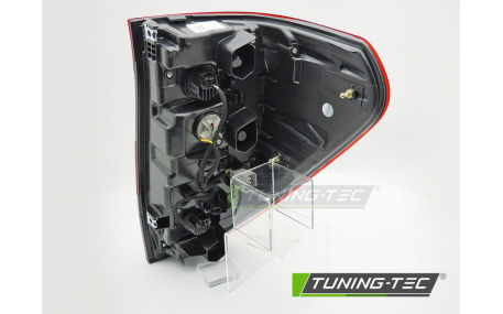 Фонари задние Toyota Hilux