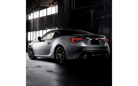 Фонари задние Toyota GT86