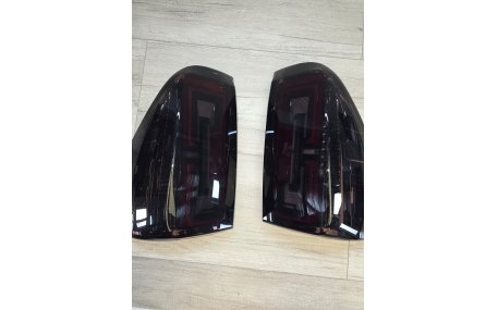 Фонари задние Toyota Hilux 2021-2023