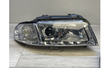 Фары передние AUDI A4 B5 1999-2000