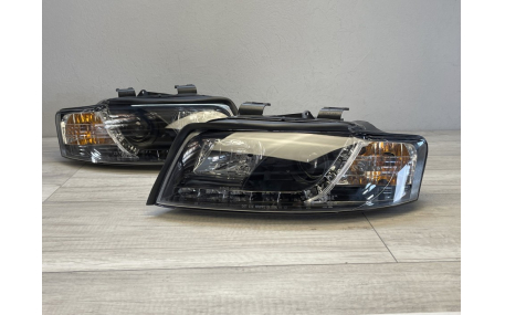 Фары передние AUDI A4 B6