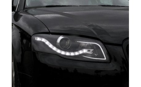 Фары передние AUDI A4 B7