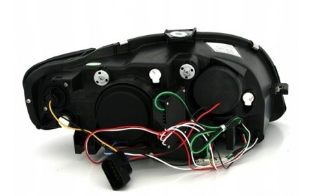 Фары передние AUDI A4 B7