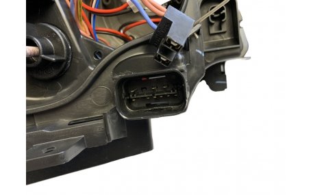 Фары передние BMW 1 E87