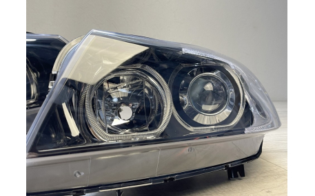 Фары передние BMW 3 E90 2005-2011