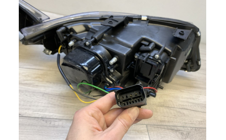 Фары передние BMW 3 E90 2005-2008