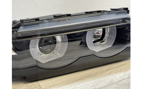 Фары передние BMW 7 E38