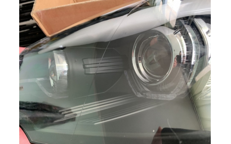 Фары передние BMW X5 E70