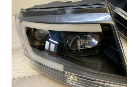 Фары передние JEEP Grand Cherokee