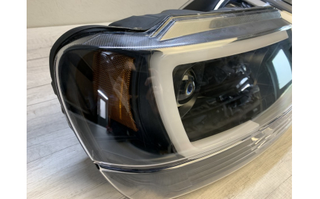 Фары передние JEEP Grand Cherokee