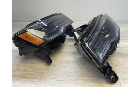 Фары передние JEEP Grand Cherokee 2016-2021