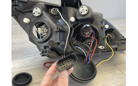 Фары передние Ford Focus MK2 2004-2008