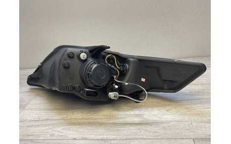 Фары передние Ford Mondeo MK4 2007-2010