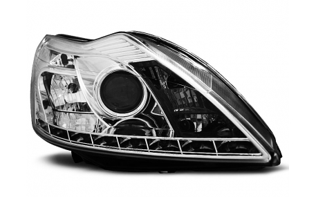 Фары передние Ford Focus MK2 2008-2010