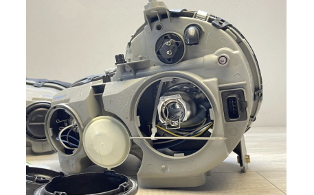 Фары передние Mercedes E-class W210 1999-2002