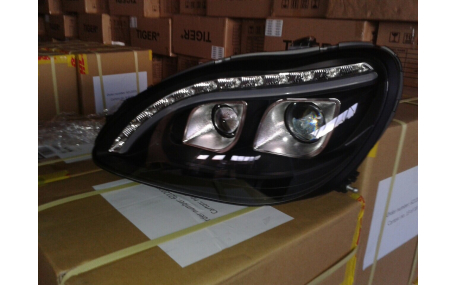 Фары передние Mercedes S-class W220