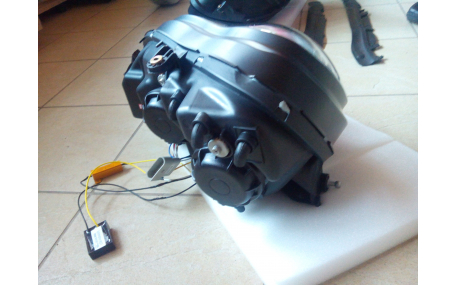 Фары передние Mercedes S-class W220