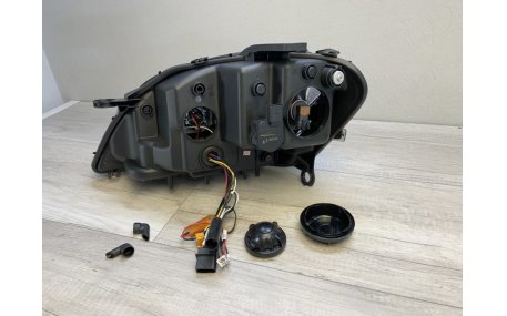 Фары передние Mercedes ML-class W164 2005-2008
