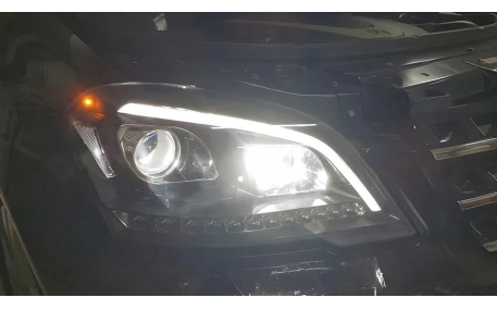 Фары передние Mercedes ML-class W164 2009-2011