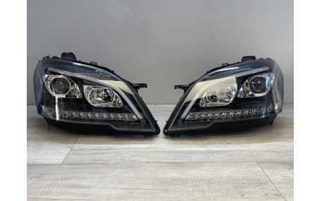 Фары передние Mercedes ML-class W164 2009-2011