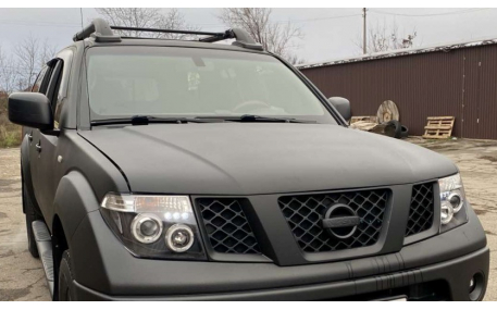 Фары передние Nissan Navara 2005-2010