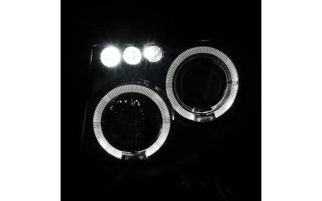 Фары передние Nissan Navara 2005-2010