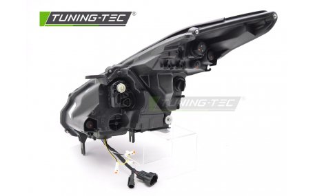 Фары передние Nissan GT-R