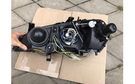 Фары передние Opel Astra G