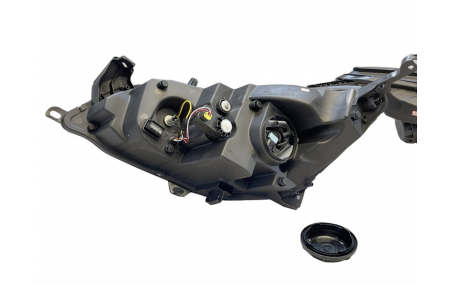 Фары передние Opel Astra J