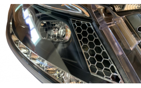 Фары передние Opel Corsa D