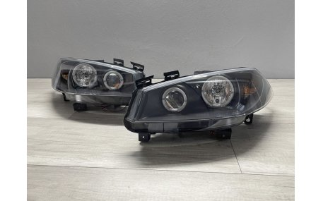Фары передние Renault Megane 2002-2005