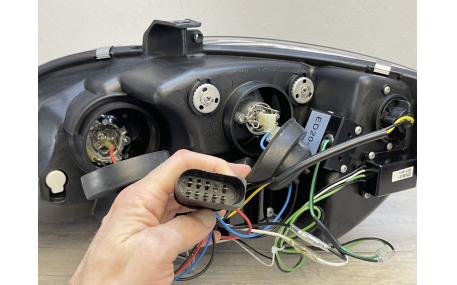 Фары передние Seat Leon