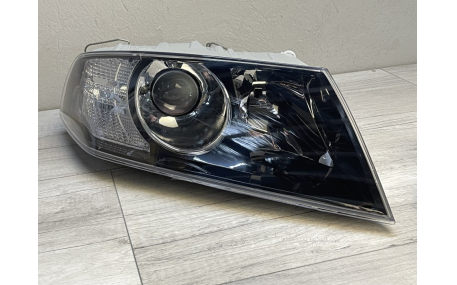 Фары передние Skoda Octavia A5 2004-2008